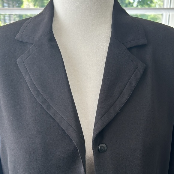 NYGARD COLLECTIONS Women’s Black Lightweight Blouse Blazer, Dressy Button Up Top - Picture 2 of 10